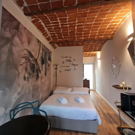 Sognando Nel Roero - Guest House Montaldo Roero Exterior photo